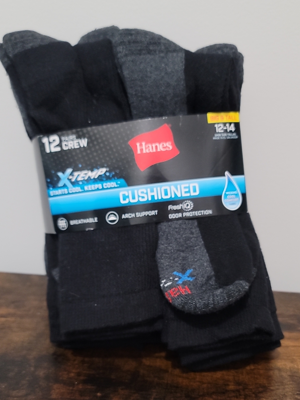 Hanes Cushioned Crew Arch Support Athletic Socks Big & Tall (12 Pack) Size 12-14